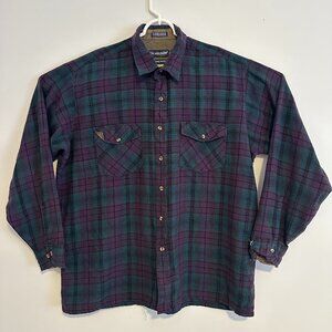 Van Heusen Winterweights Casual Button Down Mens XL Purple Plaid Flannel Shirt